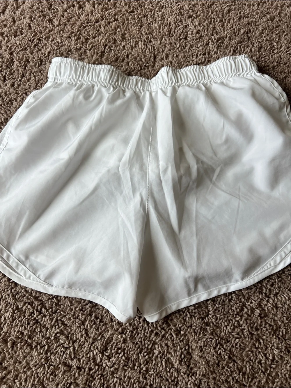 Nike NWOT Women's White Athletic Running Shorts with Reflective Swoosh Small